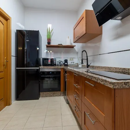 El Toro De Maria Cristina 公寓 *